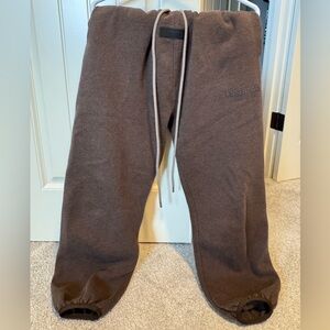 Woman’s Fear of God Essentials sweatpants